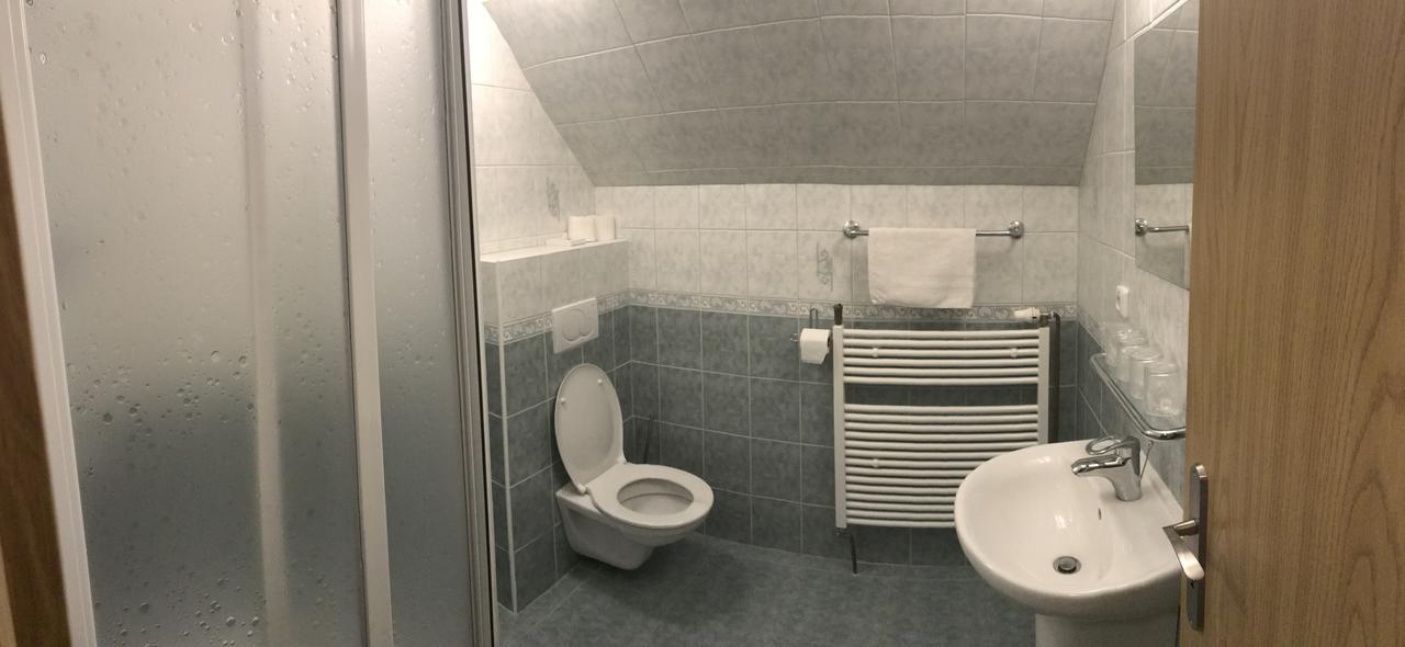 Penzion Pod Zvonem Hynčice pod Sušinou Екстериор снимка